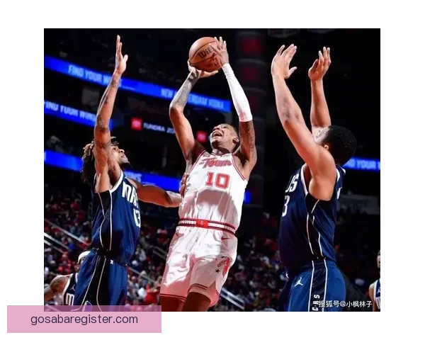 申京:开局表现出色本应取胜比赛中突然断电原因不明 申京:开局表现出色本应取胜比赛中突然断电原因不明